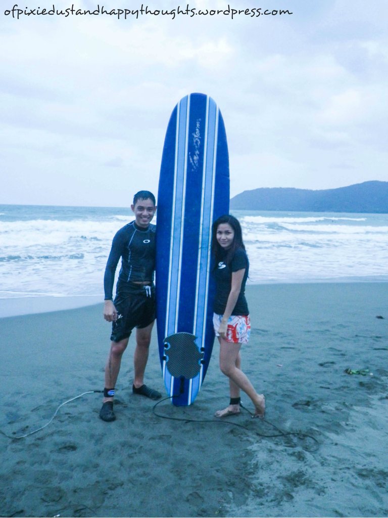 Mandatory picture w/ a surfboard :))