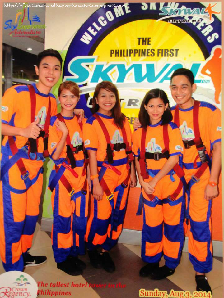 skywalk-extreme-corwn-regency-hotel-cebu