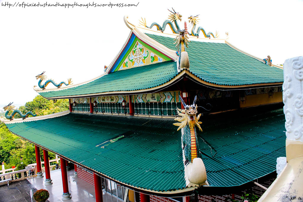 taoist-temple-cebu-city-tour10