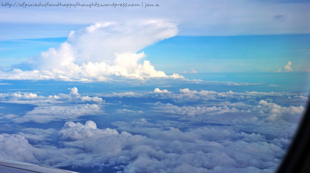 dumaguete-travel-view-from-the-plane-clouds