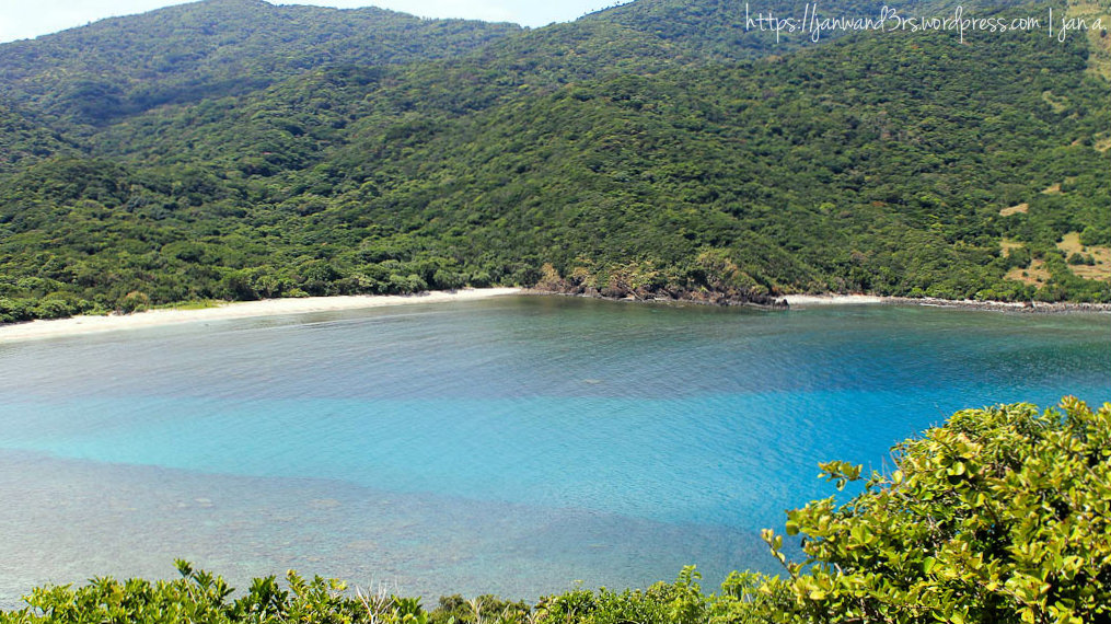 beach-cape-engano-lighthouse-island-hopping-palaui