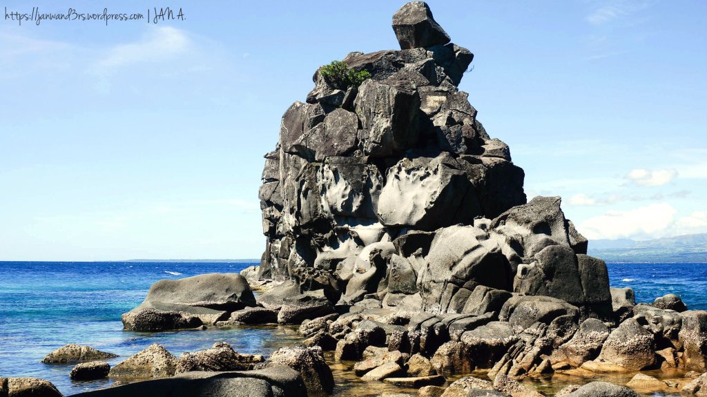 apo-island-rock-formations-dumaguete