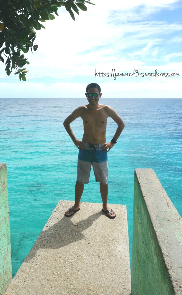 the cliff diving site