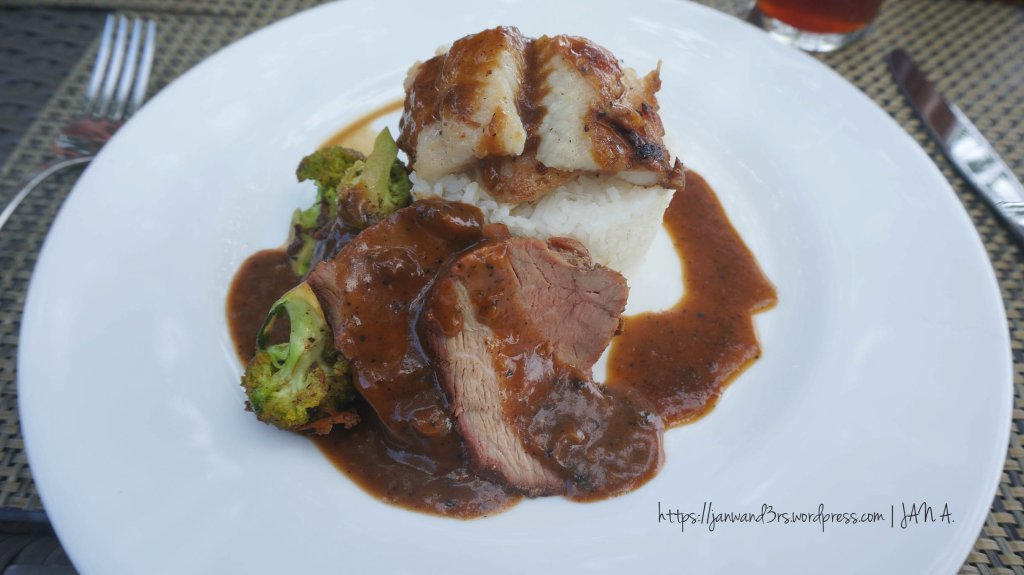 travel-bluewater-sumilon-island-resort-day-tour-package