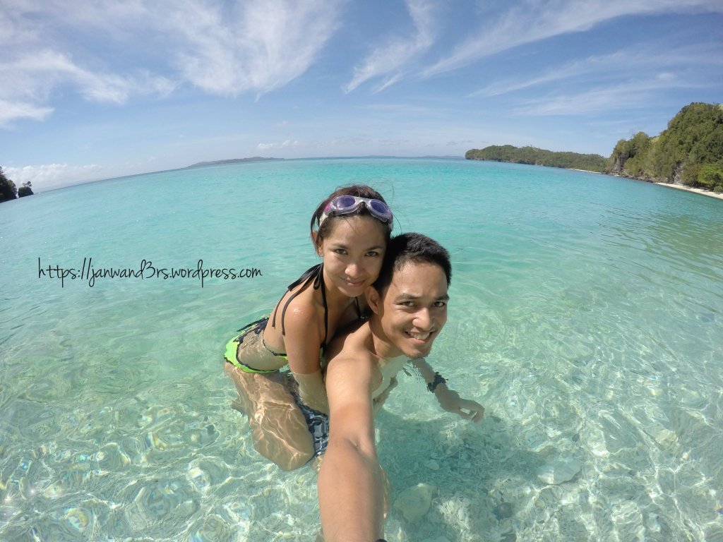 subic-beach-liit-pink-island