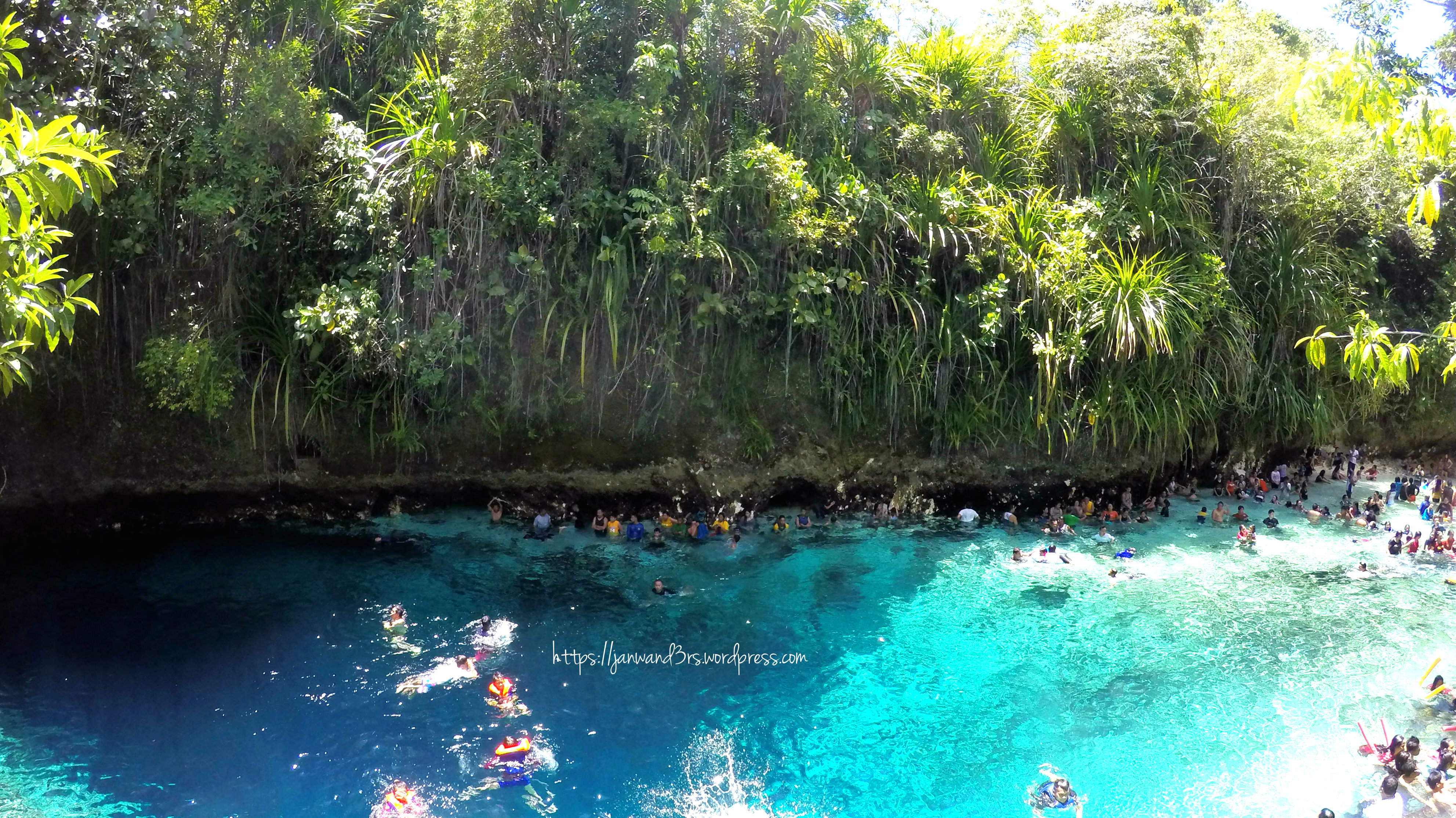 enchanted-river-surigao-summer-crowd.jpg