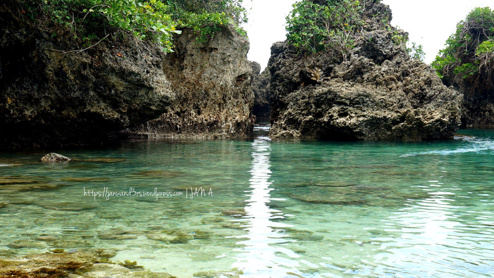 magpupungko-water-rock-pools-siargao.jpg