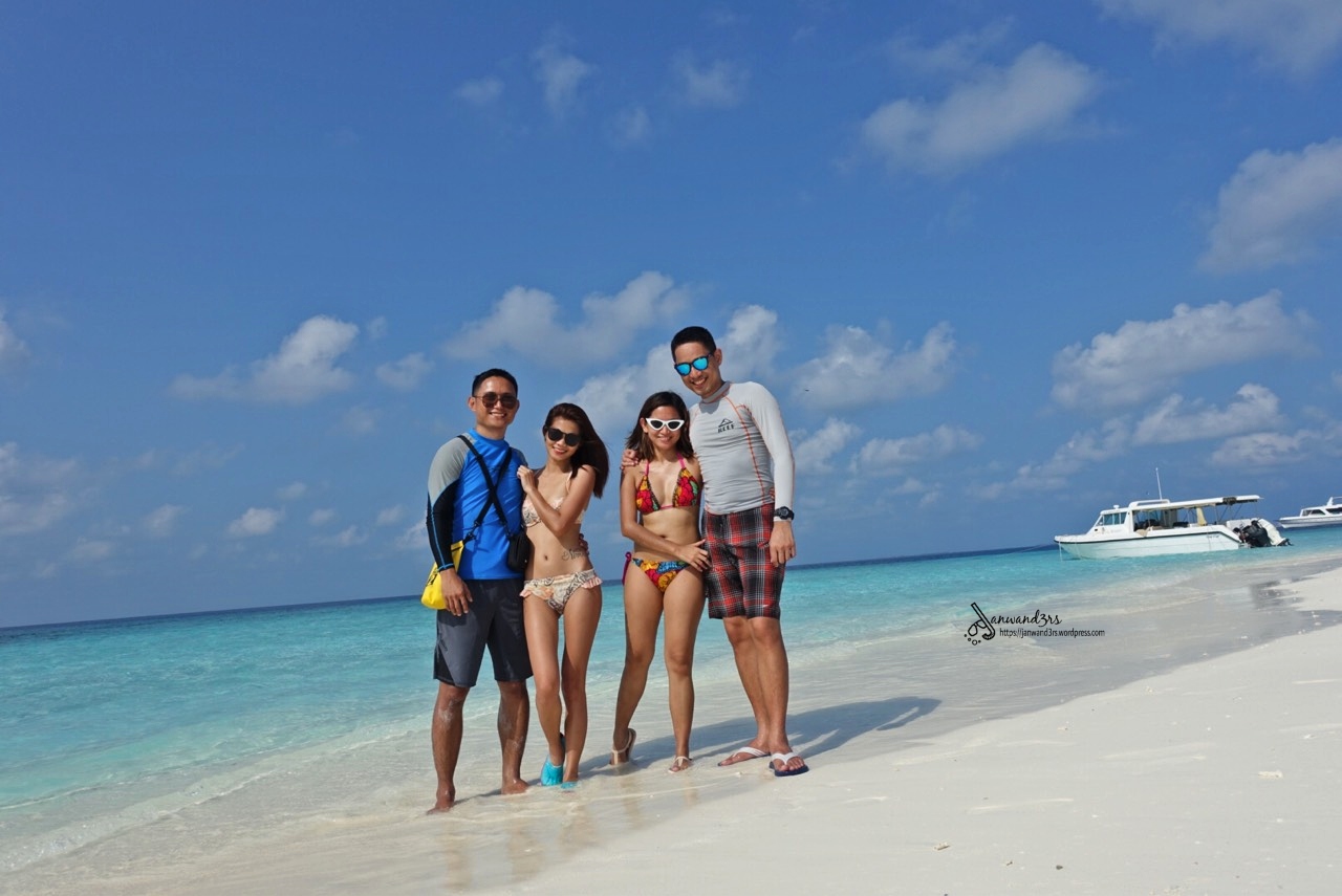 maldives-gang (1).jpg